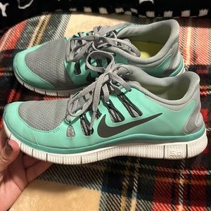 Tiffany blue Nike free run shoes